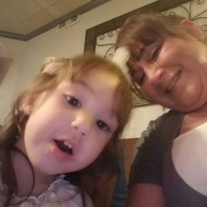 Meet your Posher, Rene