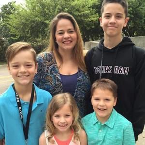 Meet your Posher, Schauna