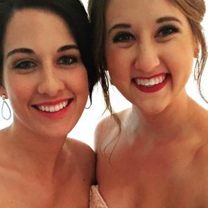 Meet your Posher, Abigail