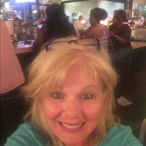 Meet your Posher, Martha