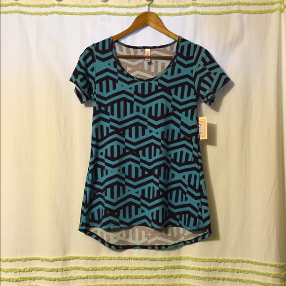 LuLaRoe Classic Tee XXS