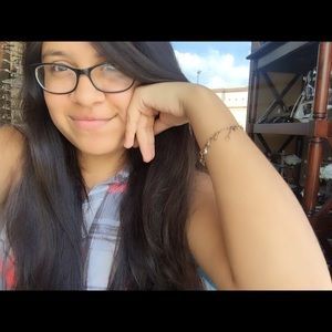 Meet your Posher, Annabel