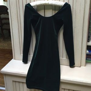 AMERICAN APPAREL SIZE SMALL GREEN VELVET DRESS