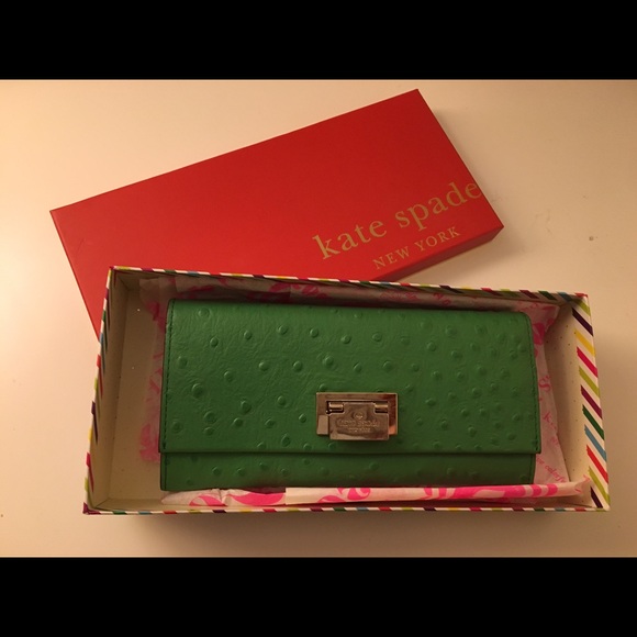 Katespade wallet in green leather