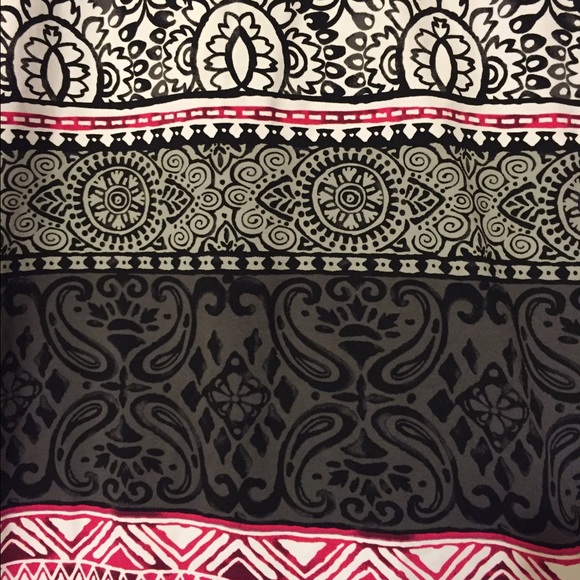 Lands End Rash Guard medium - Picture 2 of 2