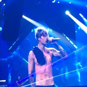 Meet your Posher, Amelia