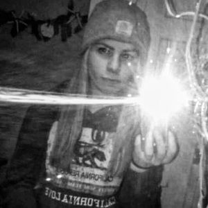 Meet your Posher, Kara