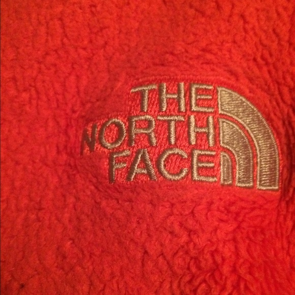 North Face - Picture 2 of 3