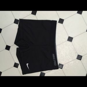 Nike pros gently used. In great shape!