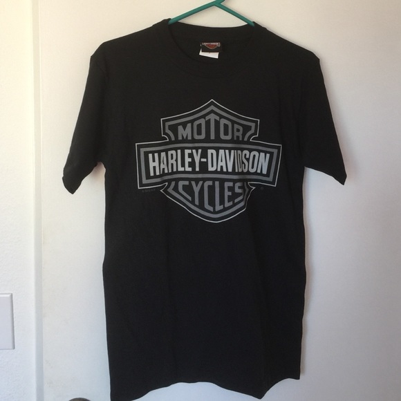 Harley Davidson black short sleeve shirt. Sz Small