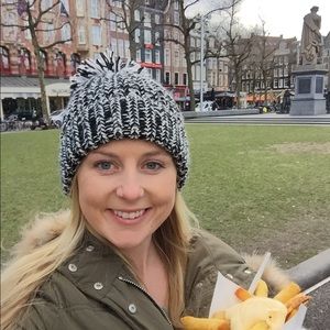 Meet your Posher, Mallory