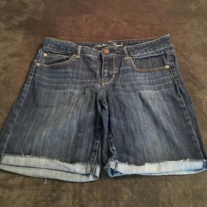 American Eagle Bermuda Shorts