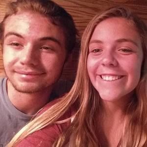 Meet your Posher, Joie