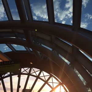 Meet your Posher, Ester