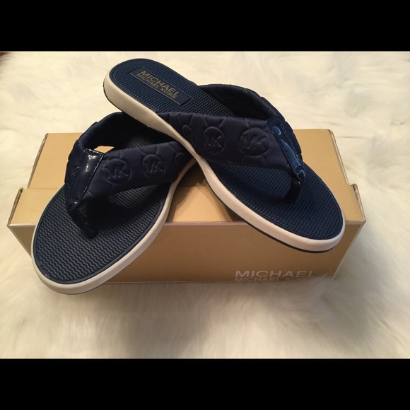 Michael Kors Flip Flop