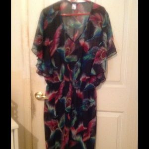 Ladies dress multi colored. 3x