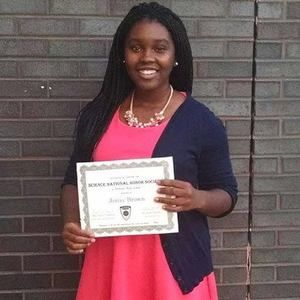 Meet your Posher, Jenay