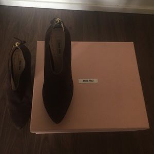 Mui Mui booties