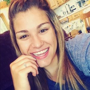 Meet your Posher, Angala