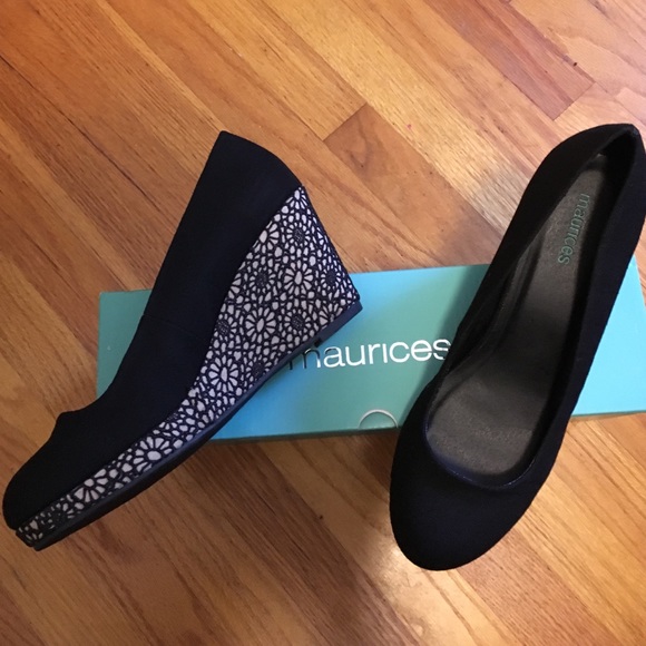 maurices Melanie floral wedge