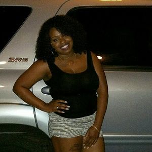 Meet your Posher, Latoria