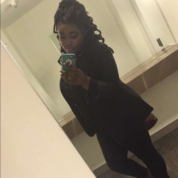 Meet your Posher, Bryanna - Picture 1 of 1