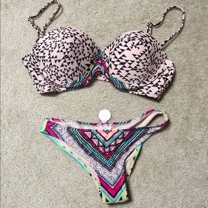 NWT bathing suit☀️Please read carefully☀️