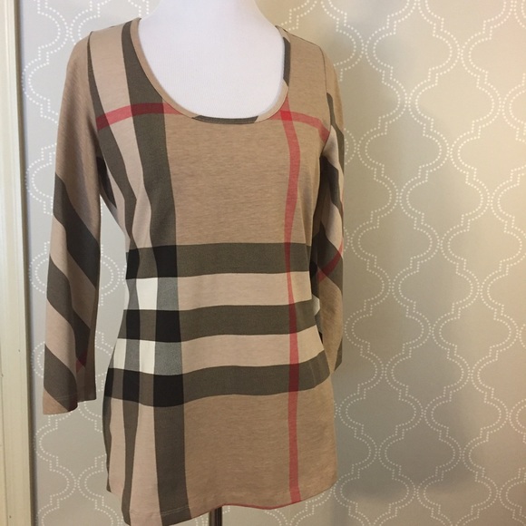 "NWT" Burberry Brit Signature Check T-Shirt
