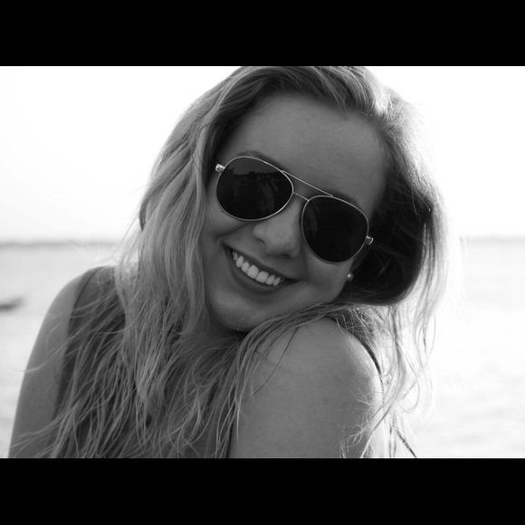 Meet your Posher, Morgan - Picture 1 of 1