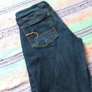 American eagle size 8 denim skinny jeans