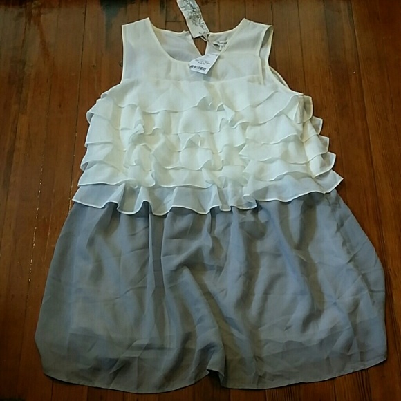 Simple Ivory and grey dress