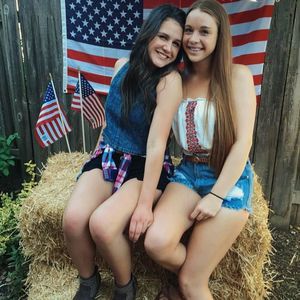 Meet your Posher, Gabrielle