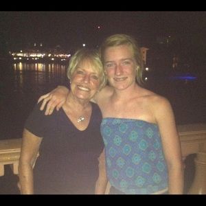 Meet your Posher, Gail