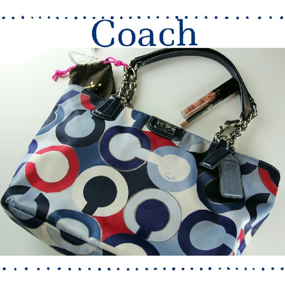 ***NEW LISTING****Coach Op Art Juliette Satchel
