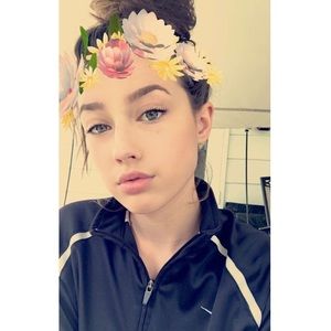 Meet your Posher, Kait