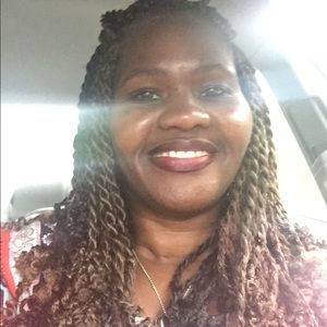 Meet your Posher, Gloria