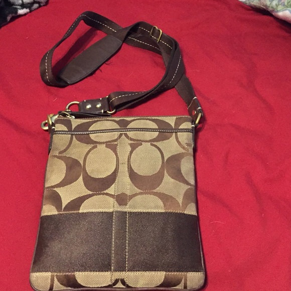 ✨✨ real coach purse 💫 - Picture 3 of 4