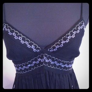 BCBG Max Azria B&W cocktail dress size 2