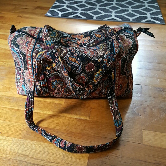 Vera Bradley Handbags - Vera Bradley overnight bag