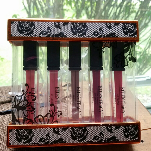 Ellen Tracy lip gloss set