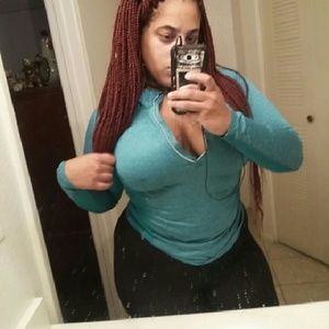 Meet your Posher, Jasmine