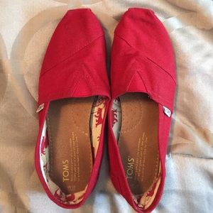 Toms Women's Slip Ons