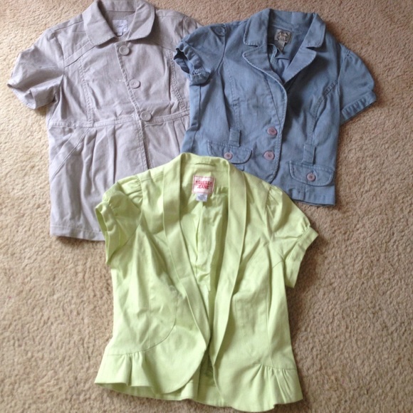 Cute short sleeve blazers - Picture 1 of 4