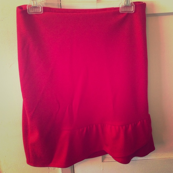 Size 4 The Limited Cherry Red Skirt