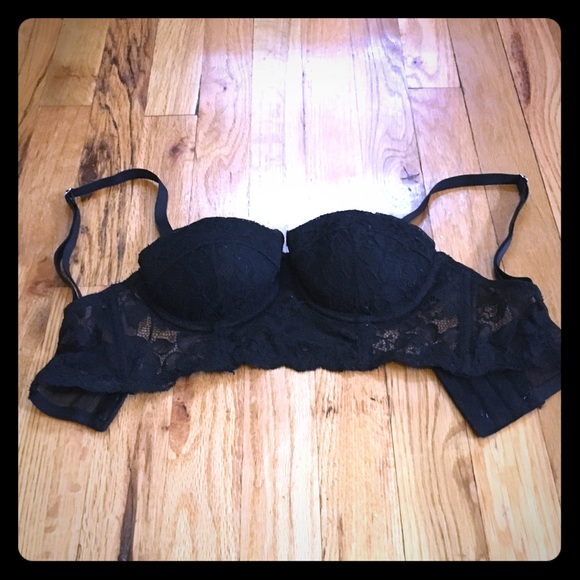 ❄️SALE 34A black lace bustier bra