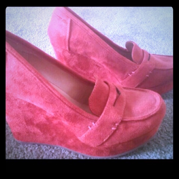 Like new Burnt Orange Wedges- Just in time for Fall