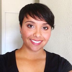 Meet your Posher, Celina