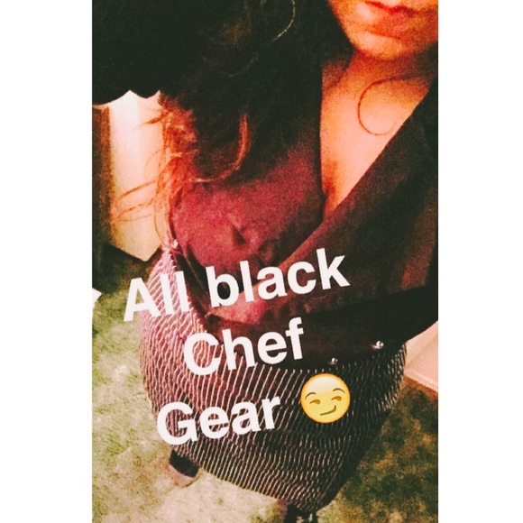 Meet your Posher, Jaxx - Picture 3 of 4