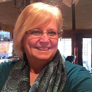 Meet your Posher, Vickie