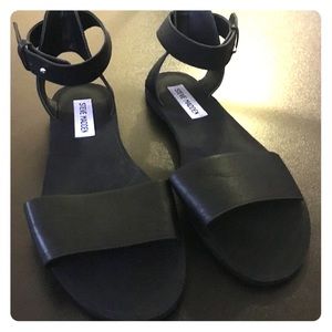 Steve Madden sandals